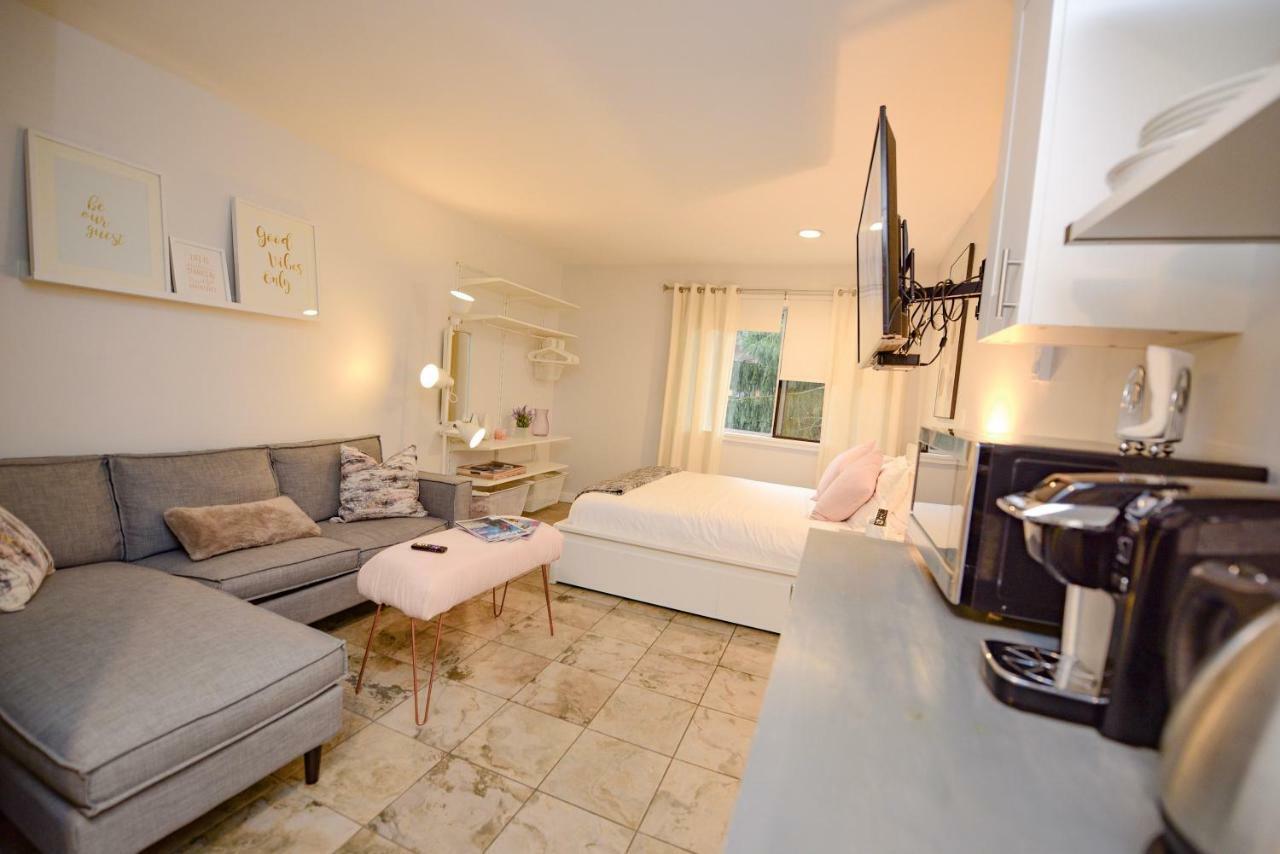 Newly Renovated Apartamento Whistler
